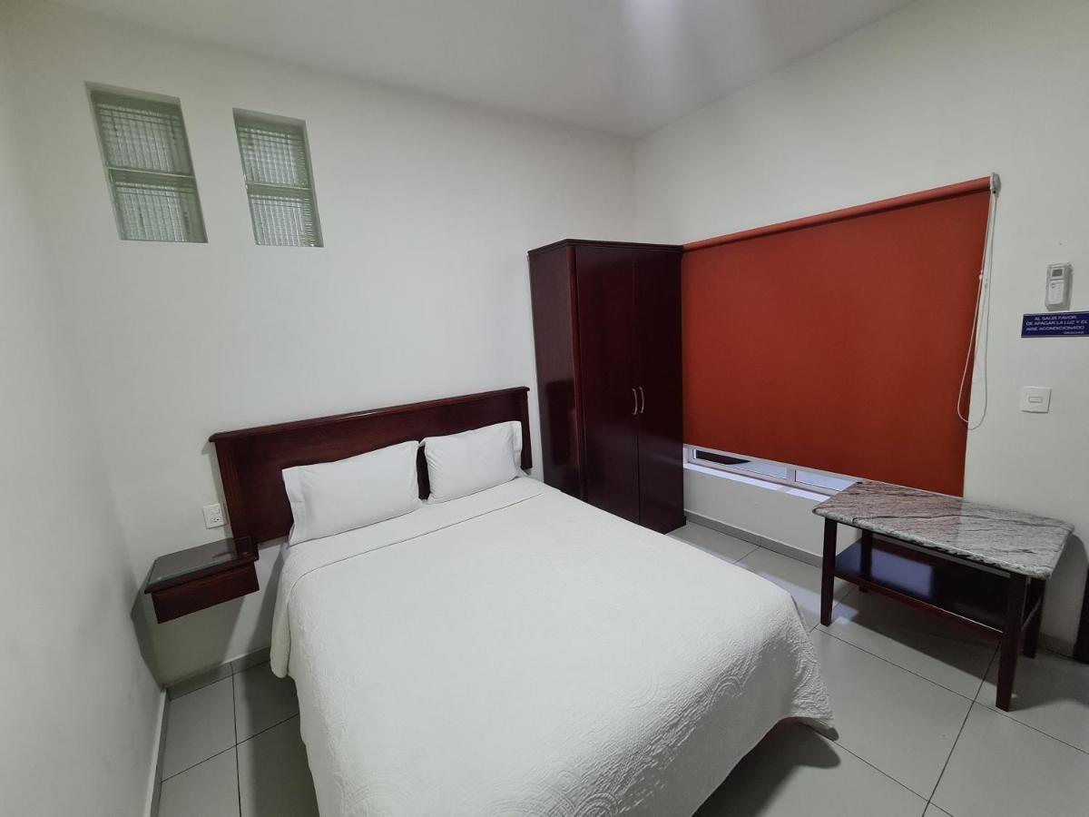 Hotel Fina Inn La Barca Bagian luar foto